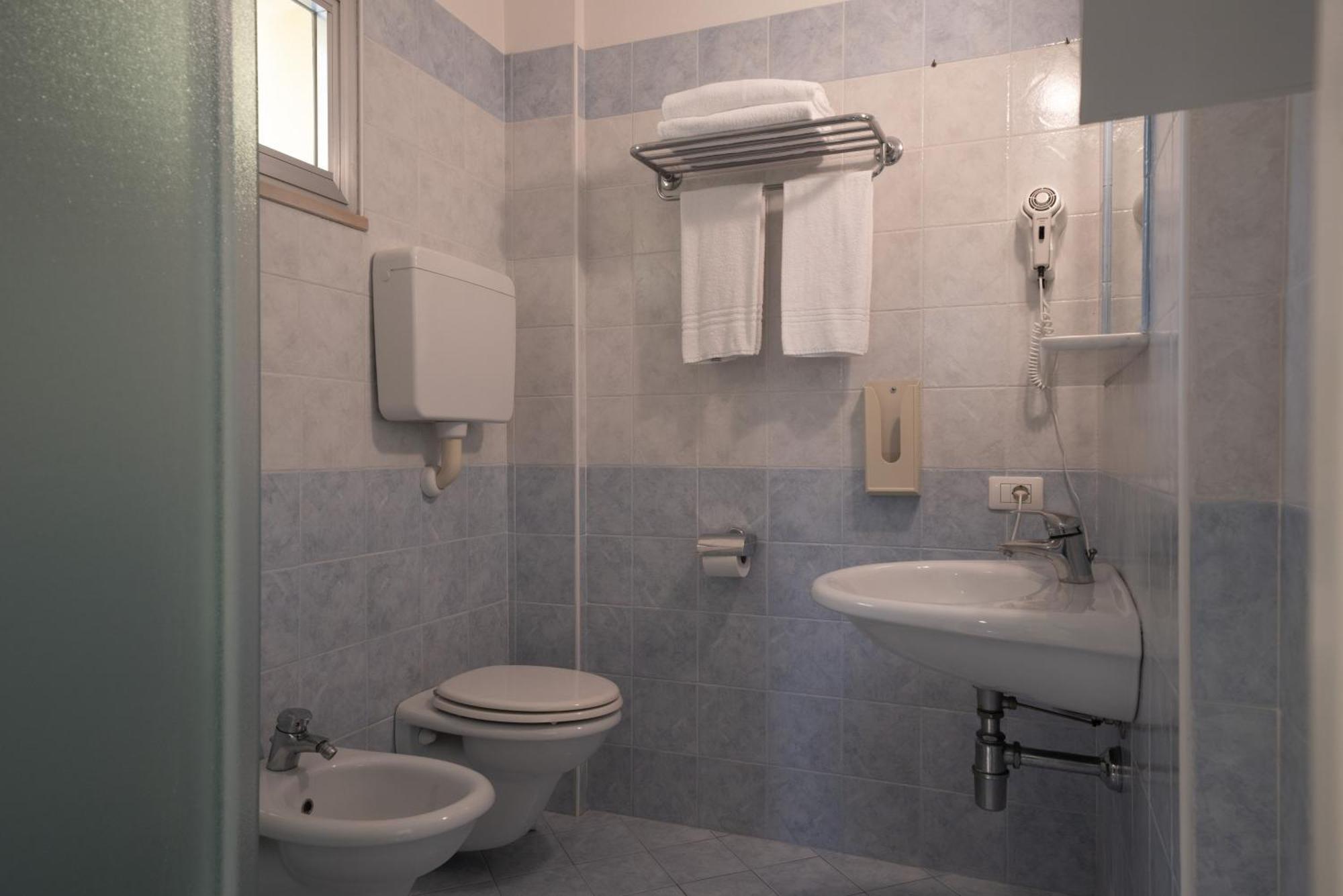 Hotel Marconi Κατόλικα Εξωτερικό φωτογραφία