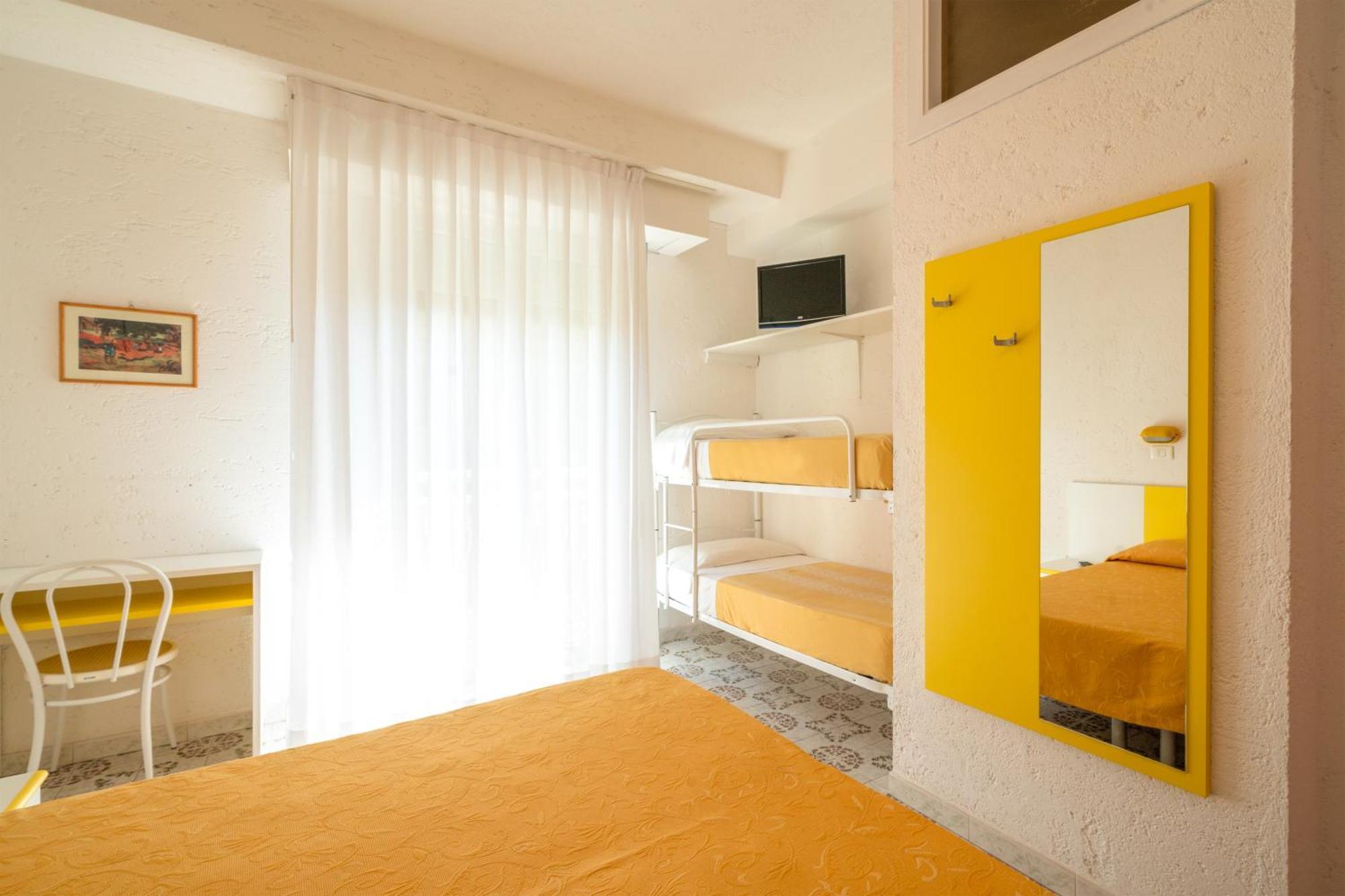 Hotel Marconi Κατόλικα Εξωτερικό φωτογραφία