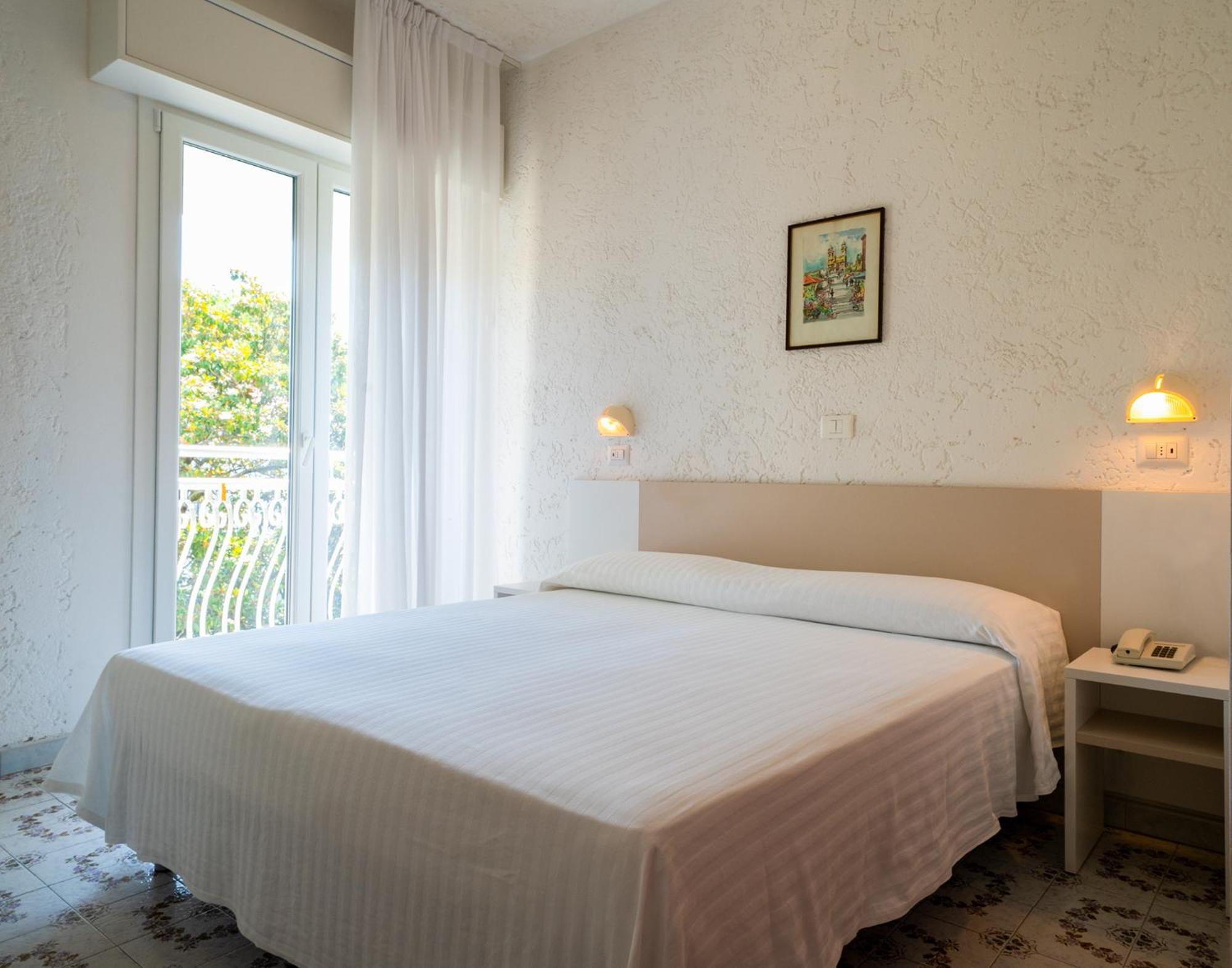 Hotel Marconi Κατόλικα Εξωτερικό φωτογραφία