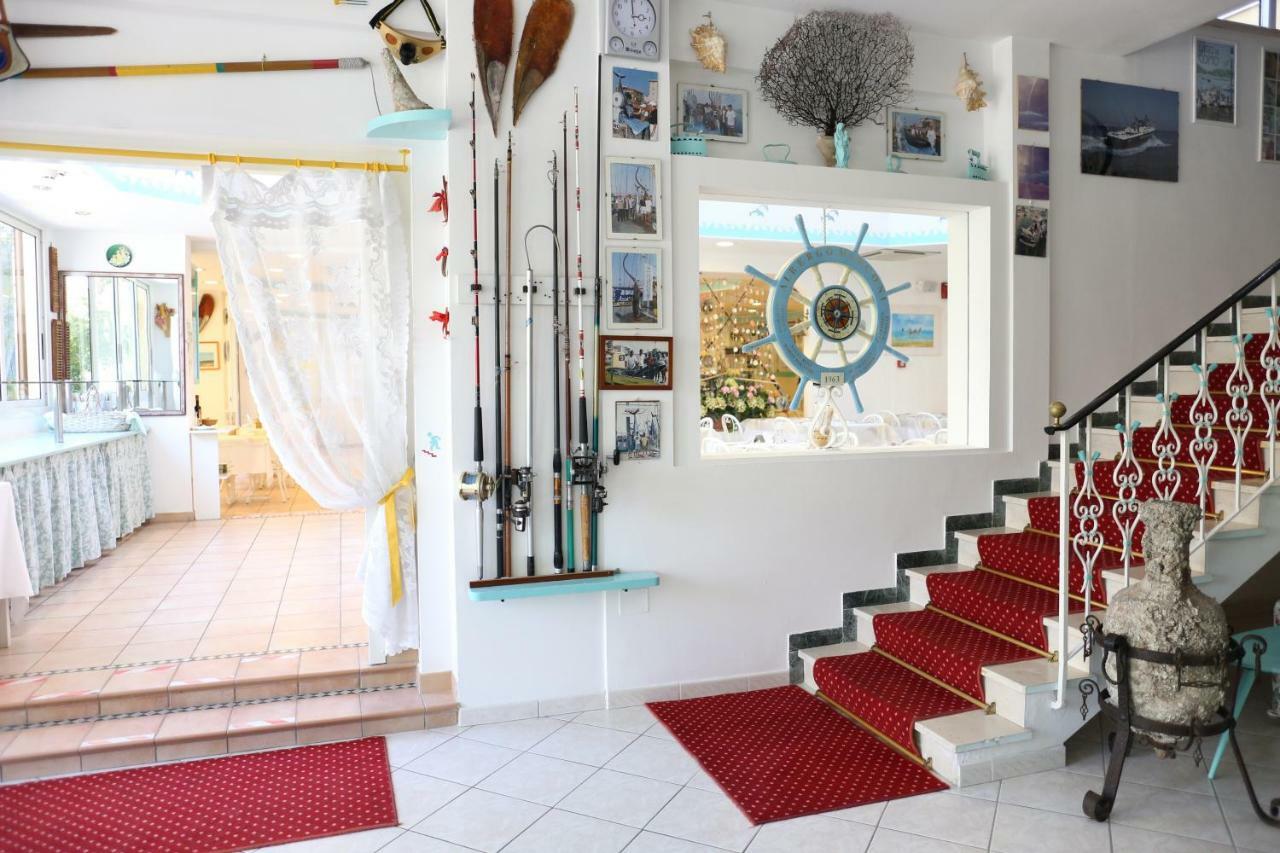 Hotel Marconi Κατόλικα Εξωτερικό φωτογραφία