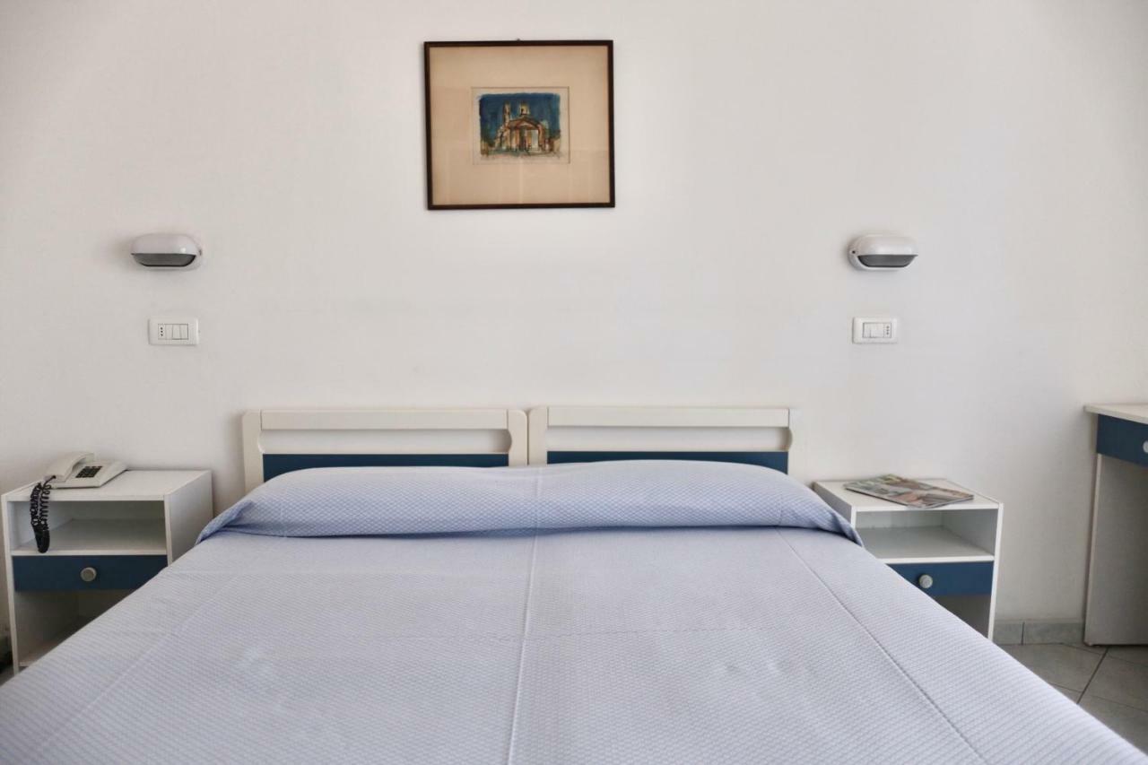 Hotel Marconi Κατόλικα Εξωτερικό φωτογραφία